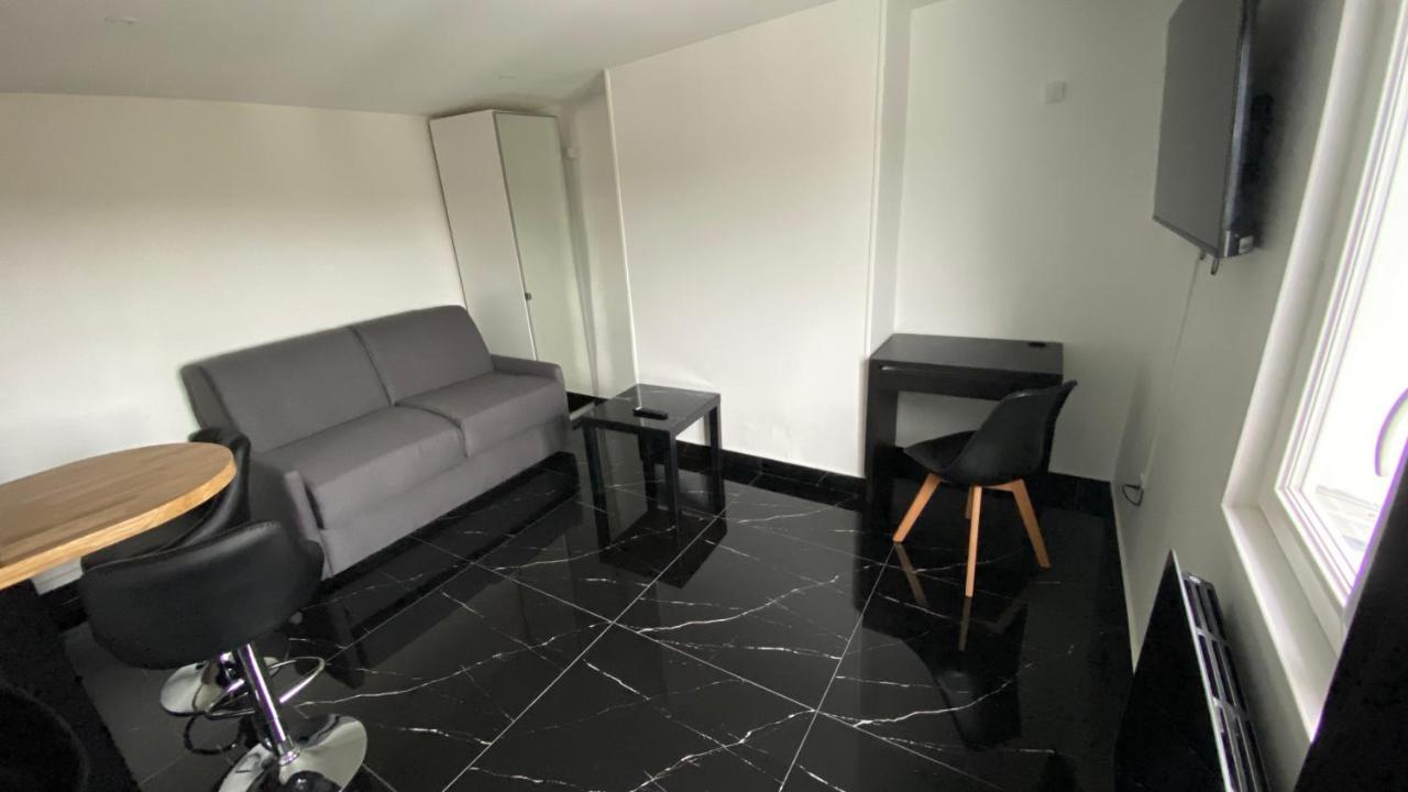 Bella - Equipe - Tv Netflix - Centre 100m- Gare 50m - Basilique 200m Apartamento Lisieux